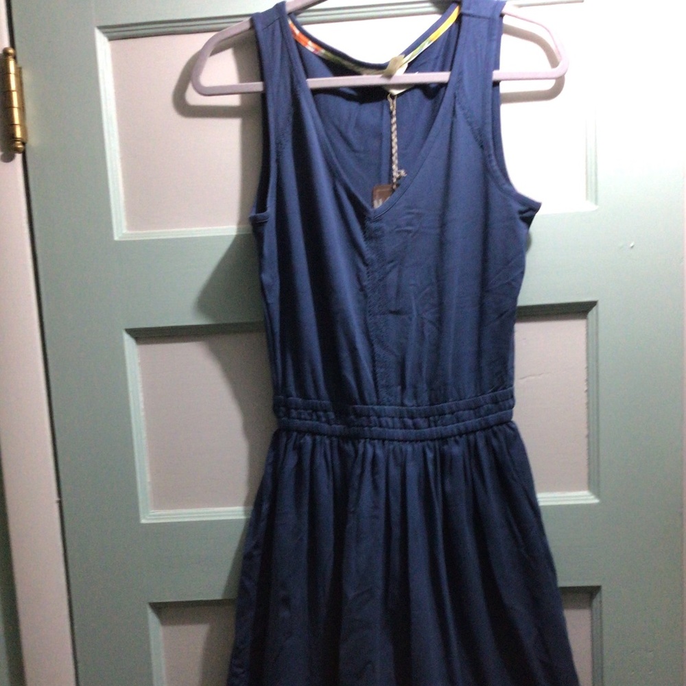 NWT Size small woman’s dress